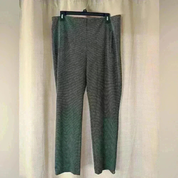 Women’s Polka Dot Chico’s Gray Dress Pants - Picture 1 of 6